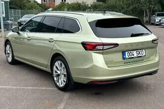 Škoda Superb, 1.5, 110 kW, hybrid, automatic, front-wheel drive