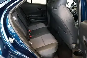 Toyota C-HR, 1.8, 72 kW, гибрид, автомат, передний привод