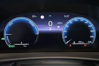Toyota C-HR, 1.8, 72 kW, гибрид, автомат, передний привод