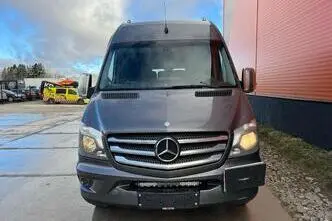 Mercedes-Benz Sprinter, 140 kW, diesel, automatic