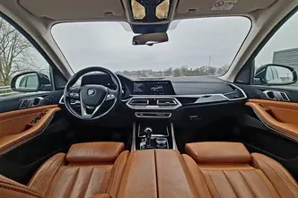 BMW X5, 3.0, 250 kW, hübriid, automaat, nelikvedu