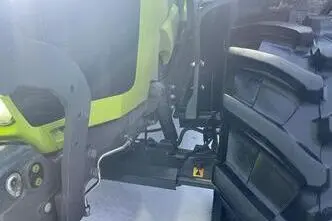 141 kW, автомат