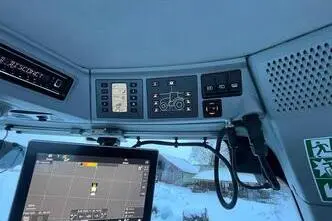 141 kW, автомат