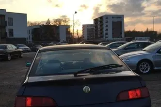 Alfa Romeo Alfa 146, 1.7, petrol, manual, front-wheel drive