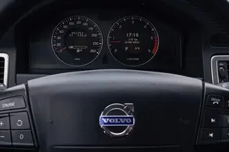 Volvo S80, 2.4, 136 kW, diesel, automatic, front-wheel drive
