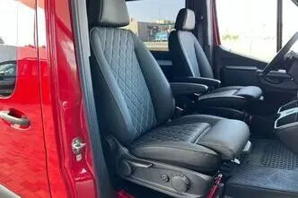 Mercedes-Benz Sprinter, 2.0, 140 kW, diesel, automatic, rear-wheel drive