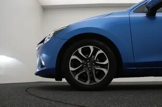 Mazda 2, 1.5, 66 kW, bensiin, automaat, esivedu