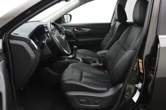 Nissan X-Trail, 1.6, 120 kW, бензин, механическая, передний привод