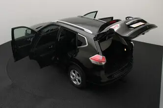 Nissan X-Trail, 1.6, 120 kW, бензин, механическая, передний привод