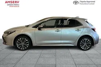Toyota Corolla, 1.8, 72 kW, гибрид, автомат, передний привод