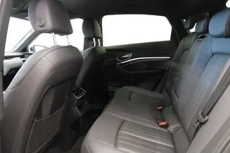 Audi e-tron, 158 kW, elekter, automaat, nelikvedu