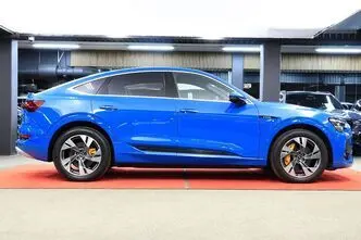 Audi e-tron, 158 kW, elekter, automaat, nelikvedu