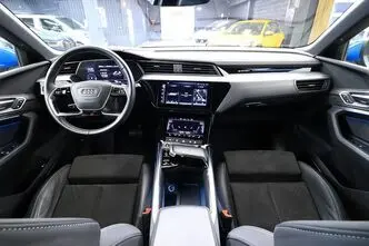 Audi e-tron, 158 kW, elekter, automaat, nelikvedu