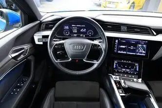 Audi e-tron, 158 kW, elekter, automaat, nelikvedu
