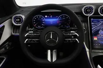 Mercedes-Benz GLC 300, 2.0, 198 kW, hybrid, automatic, four-wheel drive
