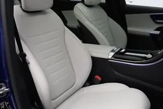 Mercedes-Benz GLC 300, 2.0, 198 kW, hybrid, automatic, four-wheel drive