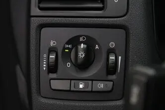Volvo V50, 2.0, 107 kW, bensiin, manuaal, esivedu