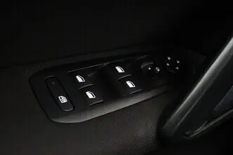 Peugeot 308, 1.6, 88 kW, дизель, механическая, передний привод