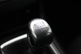 Peugeot 308, 1.6, 88 kW, дизель, механическая, передний привод