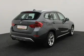 BMW X1, 2.0, 135 kW, petrol, automatic, rear-wheel drive