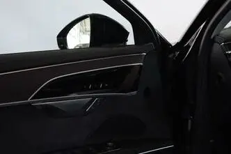 Audi A8, 3.0, 250 kW, подключаемый гибрид, автомат, полный привод