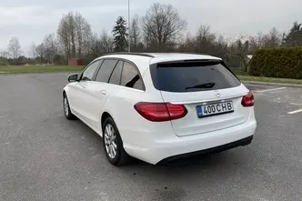 Mercedes-Benz C 200, 1.6, 100 kW, дизель, автомат, задний привод