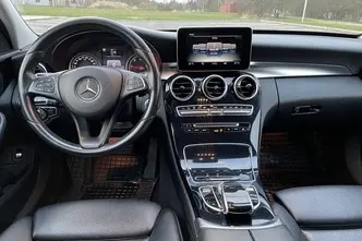 Mercedes-Benz C 200, 1.6, 100 kW, дизель, автомат, задний привод