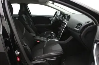 Volvo V40, 2.0, 88 kW, diisel, manuaal, esivedu