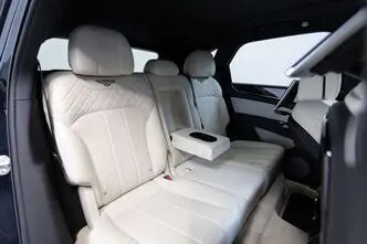 Bentley Bentayga, 6.0, 447 kW, бензин, автомат, полный привод