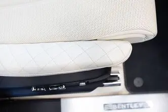 Bentley Bentayga, 6.0, 447 kW, бензин, автомат, полный привод