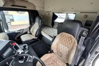 Mercedes-Benz Actros, 390 kW, diisel, automaat