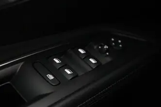 Peugeot 5008, 1.5, 96 kW, diisel, automaat, esivedu