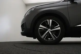 Peugeot 5008, 1.5, 96 kW, diisel, automaat, esivedu