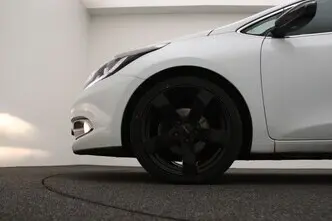 Kia cee'd / Ceed, 1.6, 94 kW, дизель, механическая, передний привод