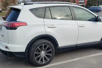 Toyota RAV4, 2.0, 105 kW, дизель, механическая, передний привод
