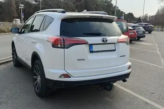 Toyota RAV4, 2.0, 105 kW, дизель, механическая, передний привод