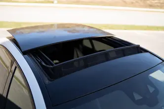 Mercedes-Benz E 220, 2.0, 143 kW, дизель, автомат, задний привод