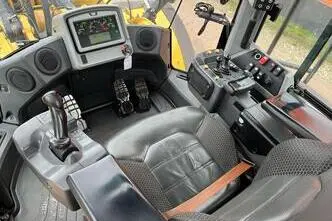 Caterpillar 982 M 4x4, 321 kW, diesel, automatic