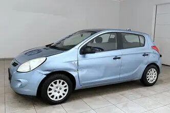 Hyundai i20, 1.2, 57 kW, petrol, manual, front-wheel drive