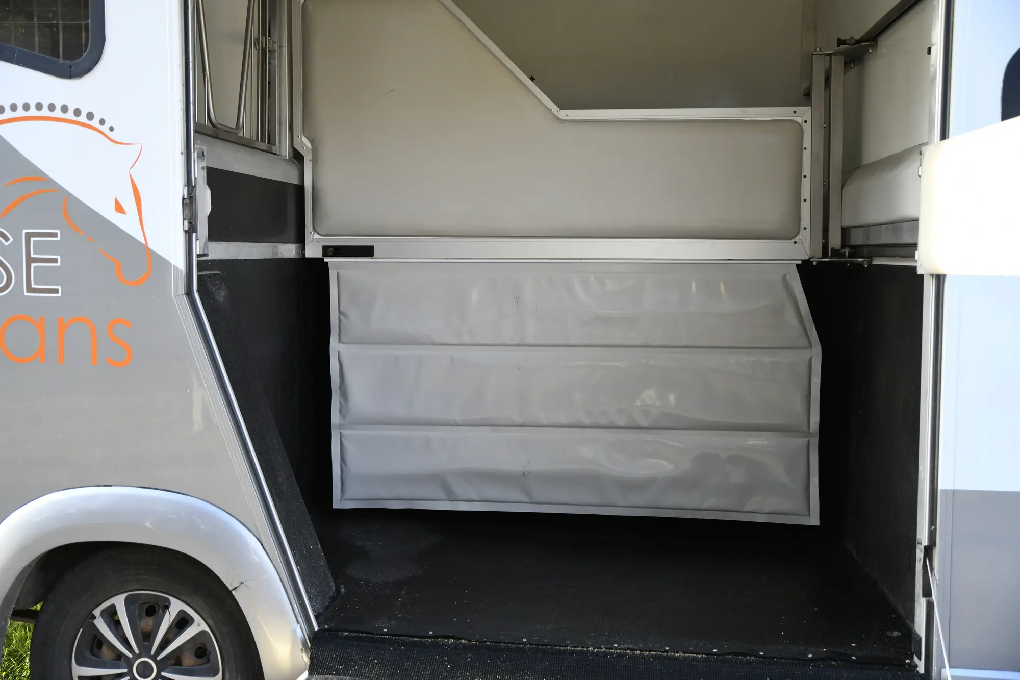 Opel Movano, 3.0, 100 kW, diisel, manuaal, esivedu