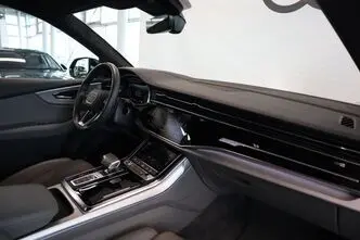 Audi Q8, 3.0, 250 kW, plug-in hybrid, automatic, four-wheel drive