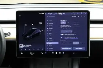 Tesla Model 3, 88 kW, elekter, automaat, tagavedu
