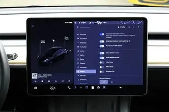 Tesla Model 3, 88 kW, elekter, automaat, tagavedu
