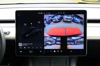 Tesla Model 3, 88 kW, elekter, automaat, tagavedu