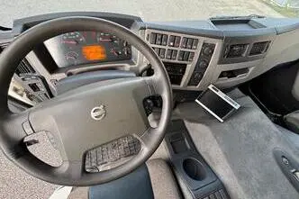 Volvo FE320 + SIDE OPENING, 240 kW, diesel, automatic