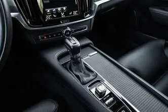 Volvo S90, 2.0, 140 kW, bensiin, automaat