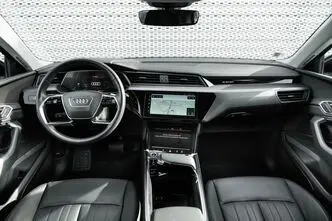 Audi e-tron, 230 kW, elekter, automaat, nelikvedu