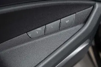 Audi e-tron, 230 kW, elekter, automaat, nelikvedu