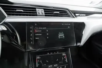 Audi e-tron, 230 kW, elekter, automaat, nelikvedu