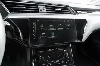 Audi e-tron, 230 kW, elekter, automaat, nelikvedu